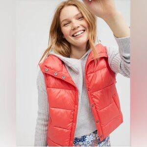 Aerie Womens Coral Snap-Up Puffer Vest